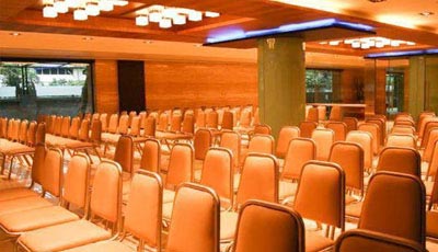 Event Venues & Banquet Halls for Wedding,Reception,Marriage,Birthday Party,Private Party,Conference,Meeting,Corporate Event by www.hamaraevent.com