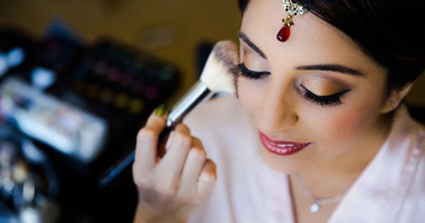 bridal makeup session