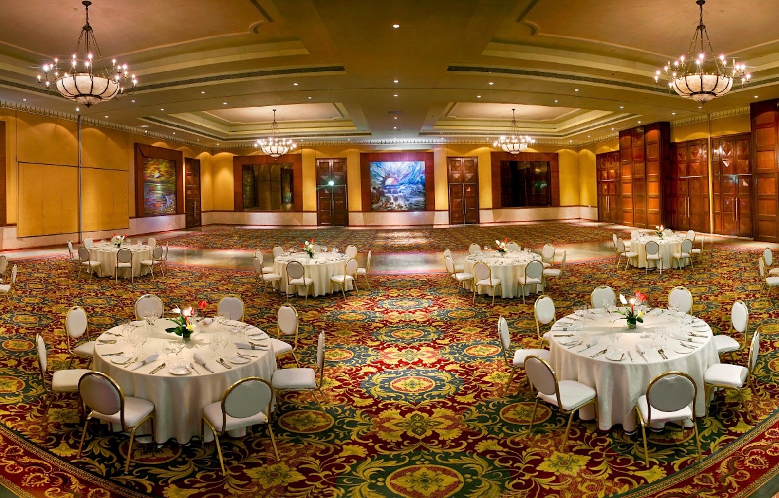 MAJESTIC BALLROOM