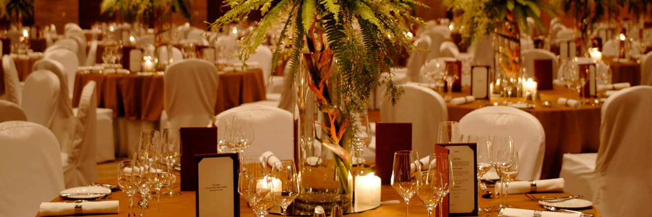 http://mumbai.grand.hyatt.com/content/dam/PropertyWebsites/grandhyatt/mumgh/Media/All/Grand-Hyatt-Mumbai-MUMGH_P099_Grand_Ballroom_cameo_3-1280x427.jpg