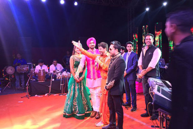 http://cdn.koimoi.com/wp-content/new-galleries/2015/10/catch-pics-harbhajan-singh-geeta-basras-sangeet-mehendi-ceremony-21.jpg